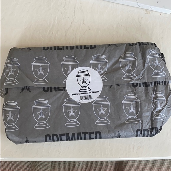 ‼️SOLD‼️Jeffree Star Cremated Palette *UNOPENED* - Picture 5 of 6